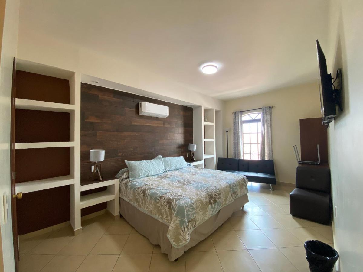 Hotel Real San Javier 산 후안 데 로스 라고스 외부 사진